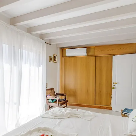 Villa Elaia's Modern House With Panoramic View