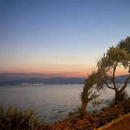 Elaia's Modern House With Panoramic View Villa